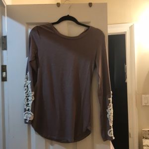 Long sleeve flattering top